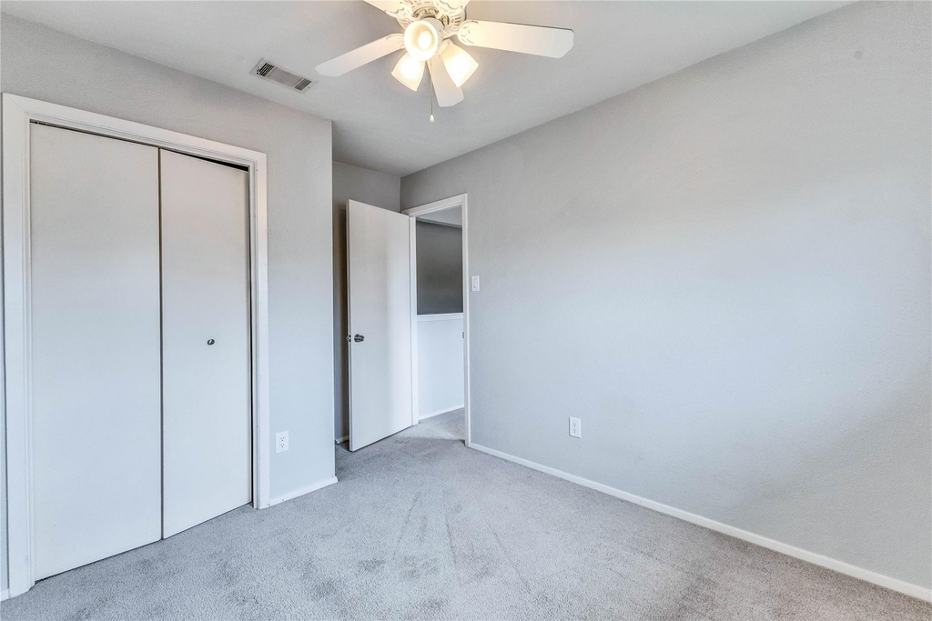 8403 Selway Dr - Photo 16