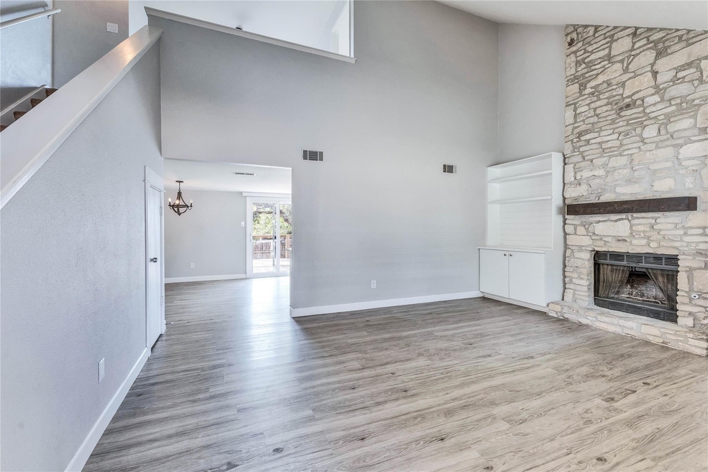 8403 Selway Dr - Photo 1