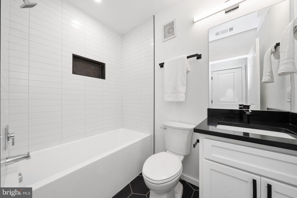 750 19th Street Ne - Photo 10