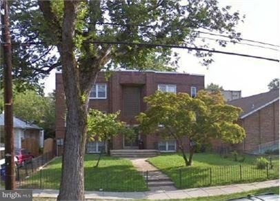 4236 Benning Road Ne - Photo 0