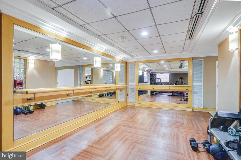 631 D Street Nw - Photo 45
