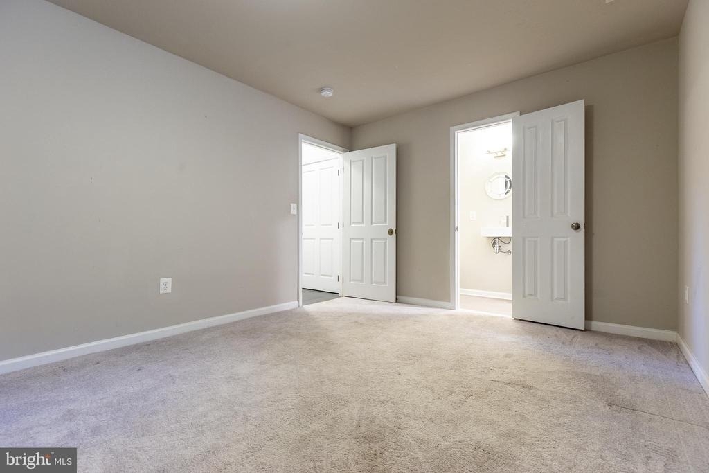 427 Woodcrest Drive Se - Photo 26