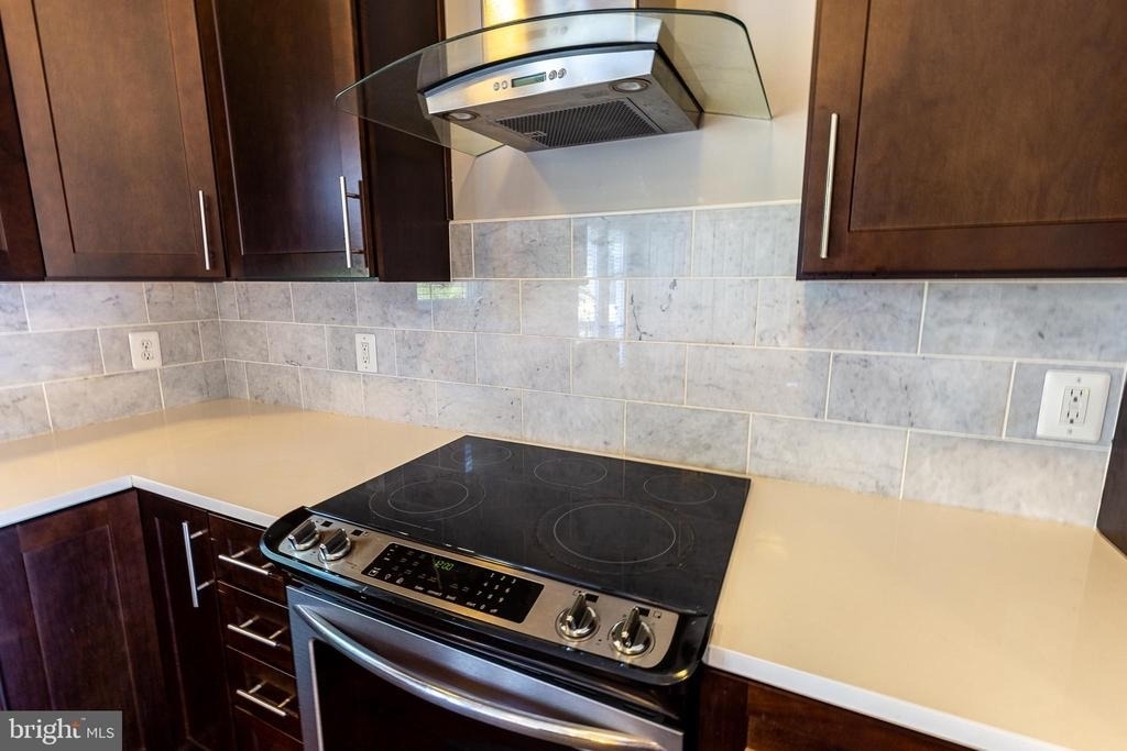 427 Woodcrest Drive Se - Photo 4
