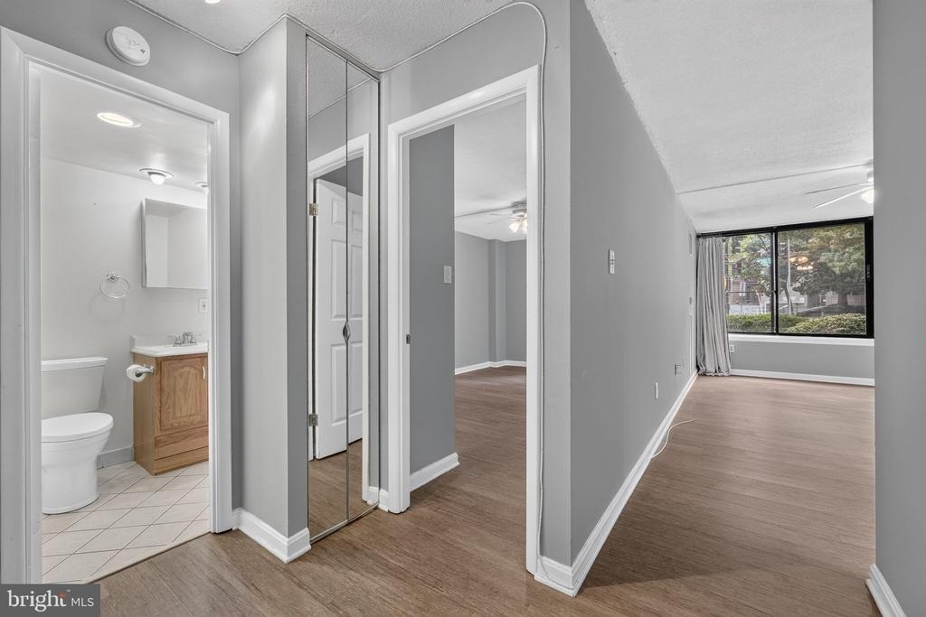 1301 20th Street Nw - Photo 9