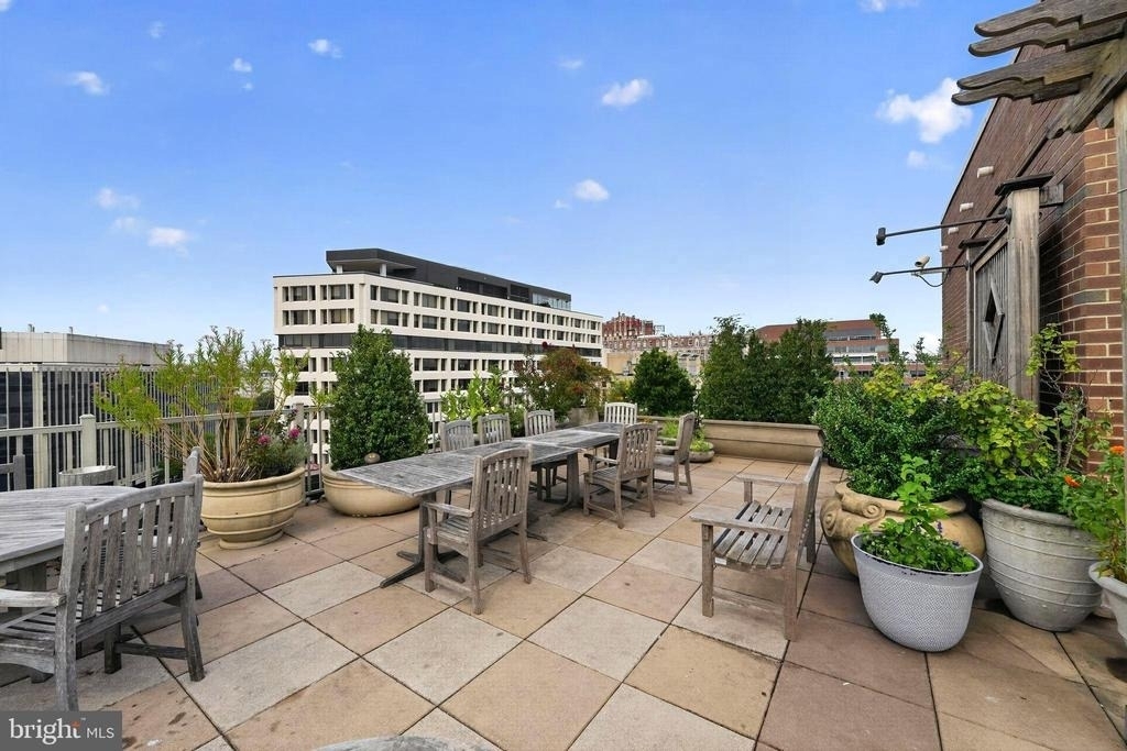 1301 20th Street Nw - Photo 14