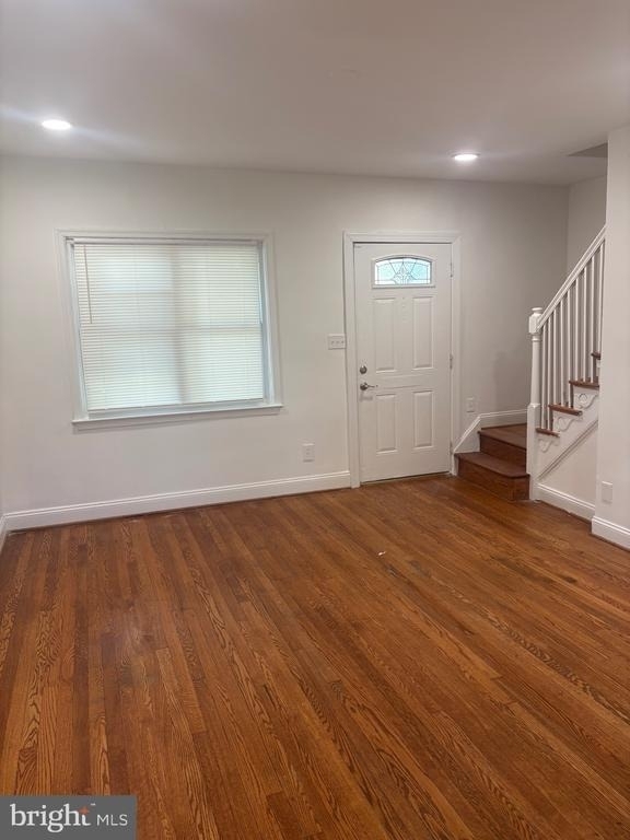 4234 4234 Place Ne - Photo 5