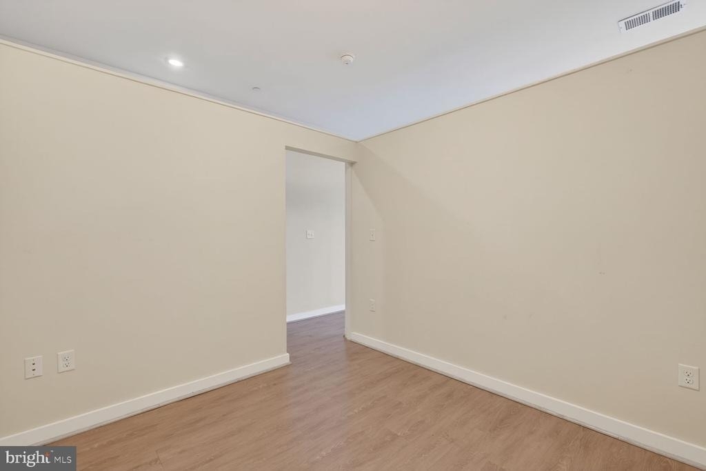 3825 Georgia Avenue Nw - Photo 11