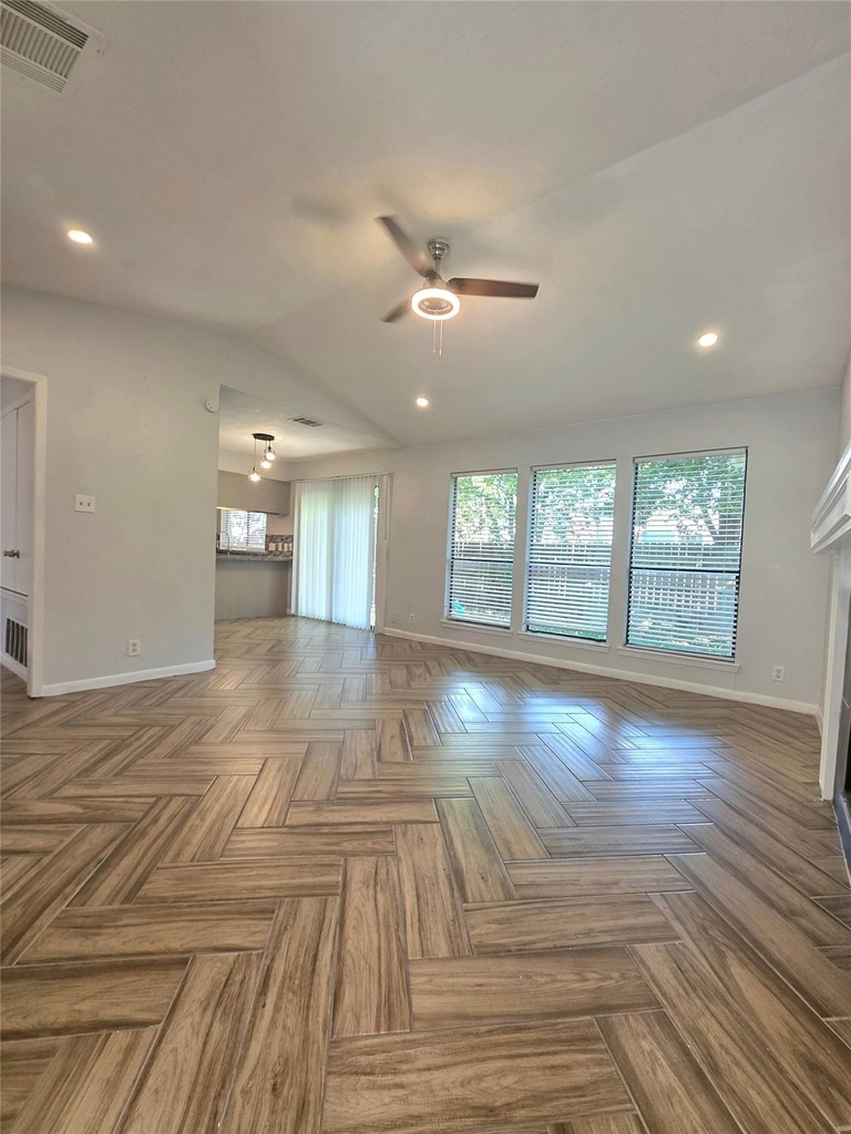 1417 Hyridge Cir - Photo 17