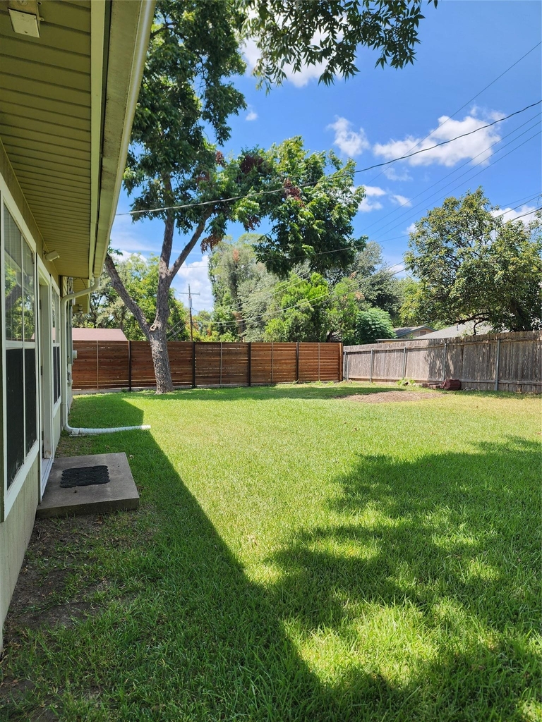 1804 Kingwood Cv - Photo 21