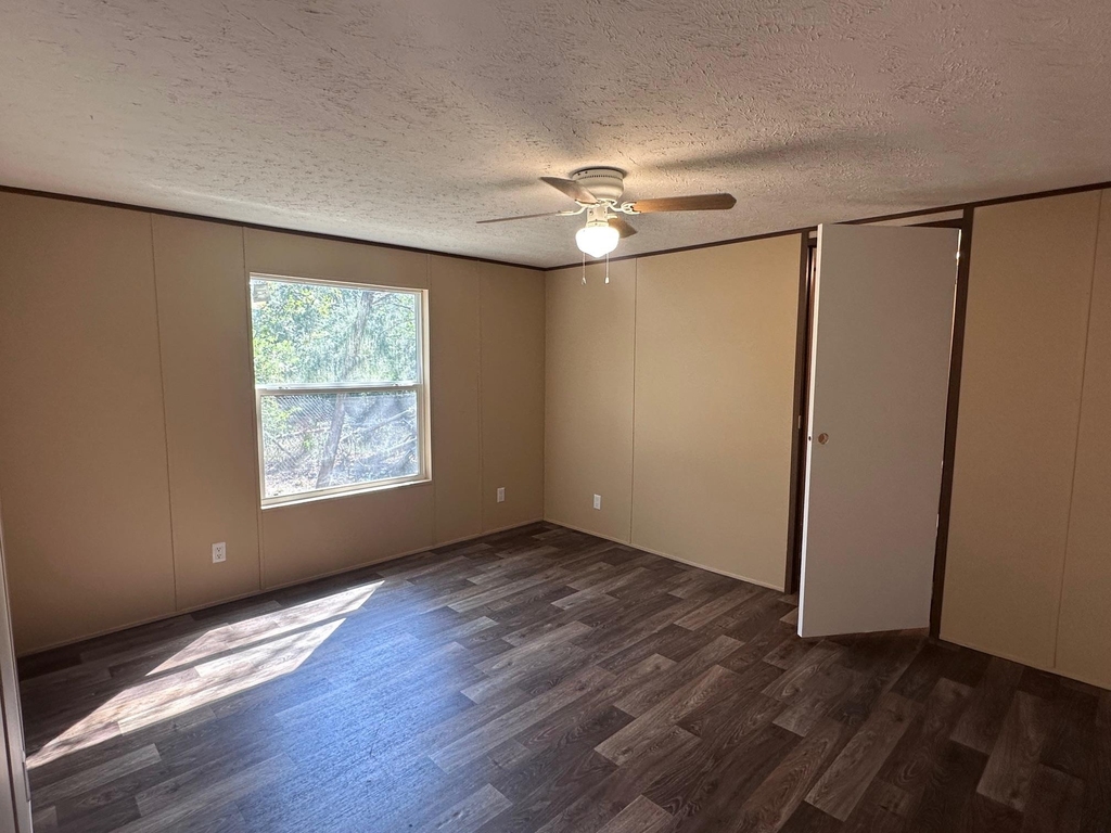 302 Lone Star Rd - Photo 5