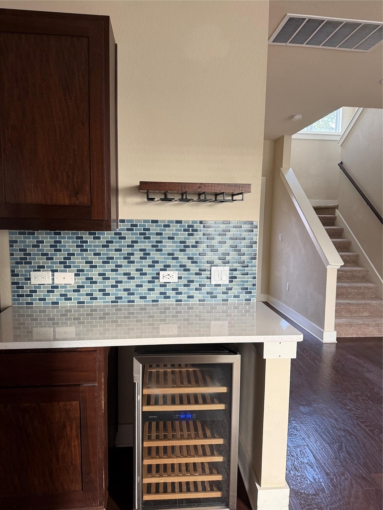 2825 Stock Dr - Photo 15