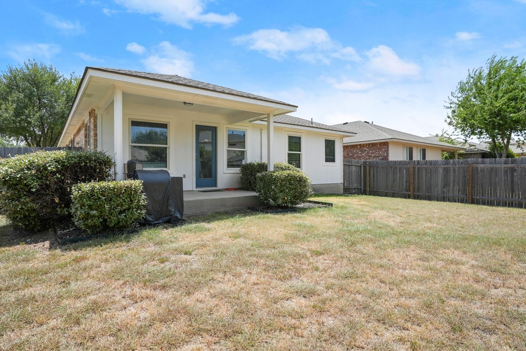 1511 Nettie Dr - Photo 17