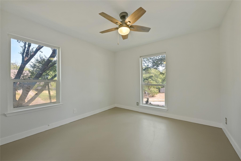 2500 Candlewood Ct - Photo 15