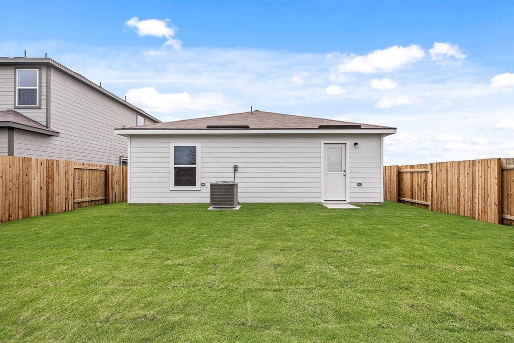 14621 Wahlbergs Way - Photo 6