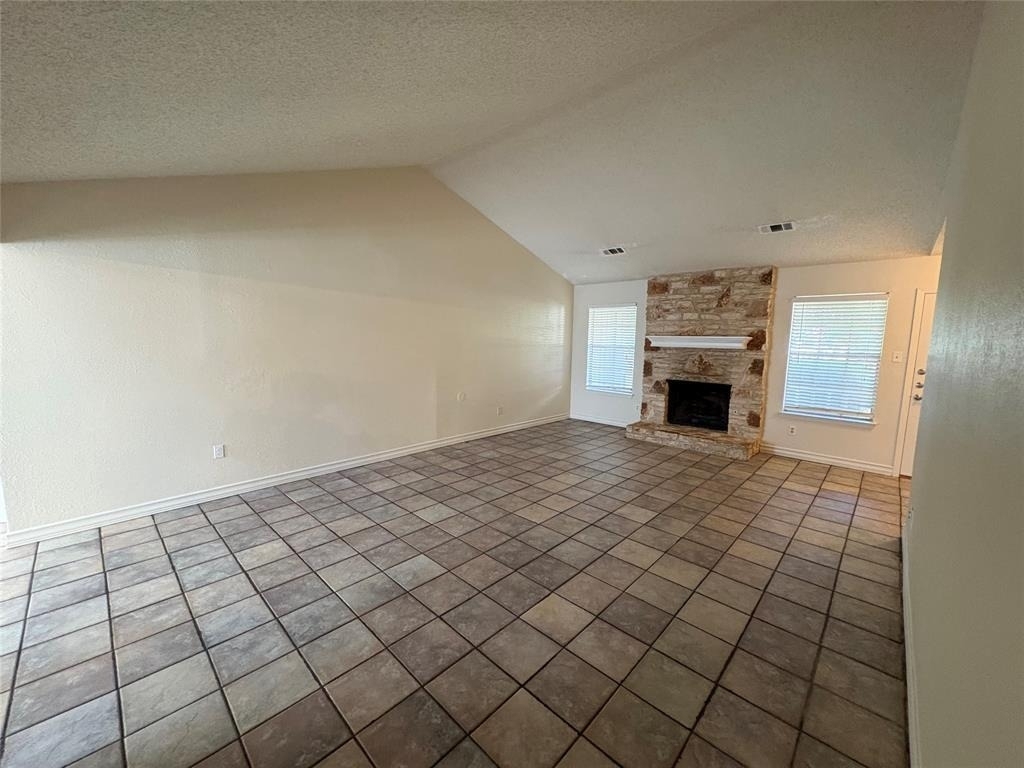 3800 Tattershall Ln - Photo 4