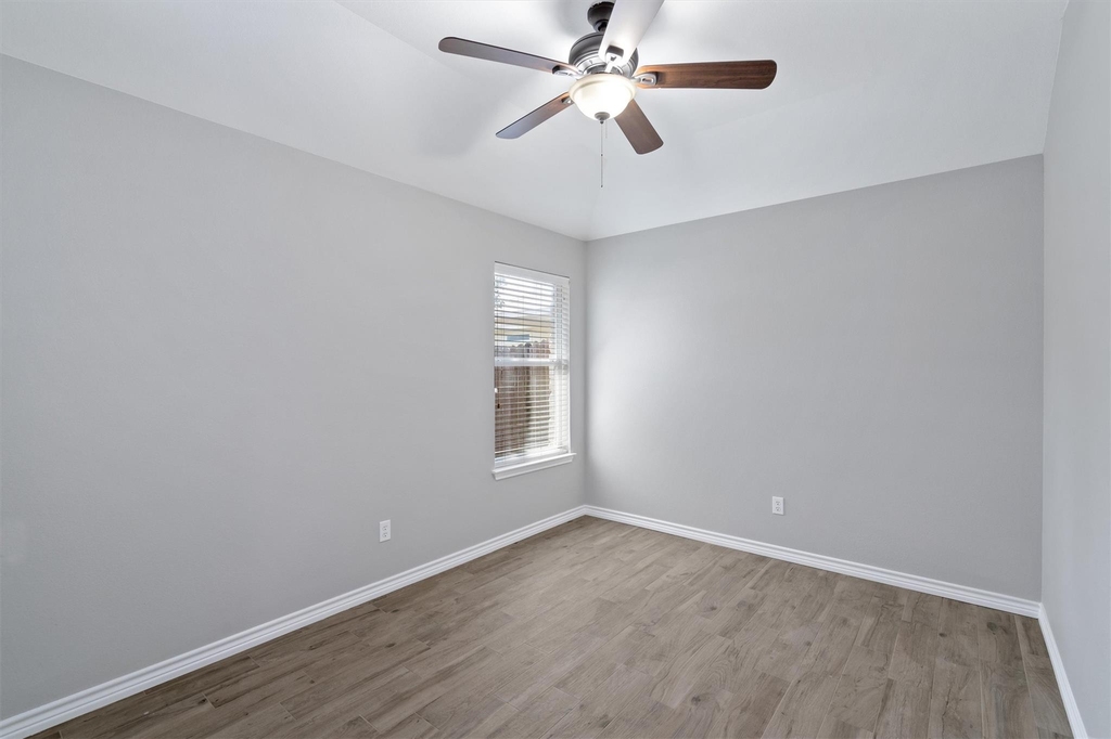 1083 Zeus Cir - Photo 23
