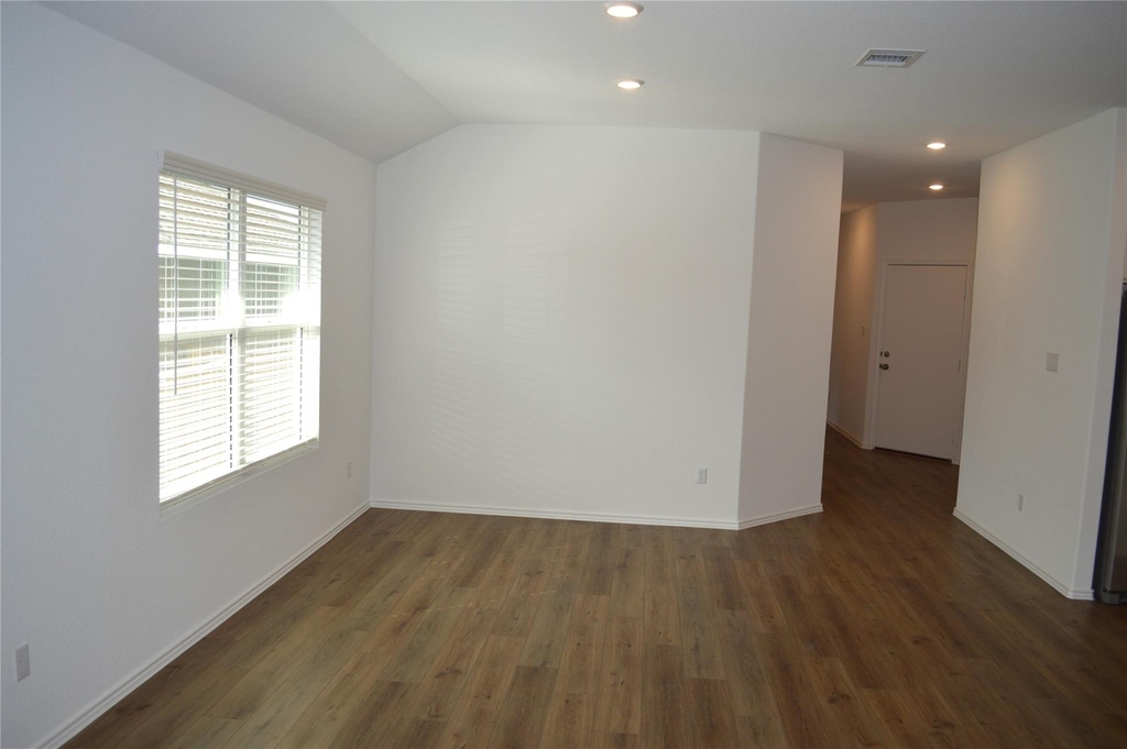 1505 Marley - Photo 9