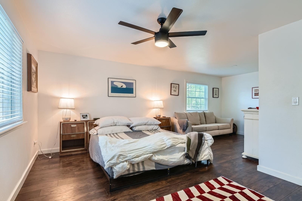 7905 Wycombe Dr - Photo 9