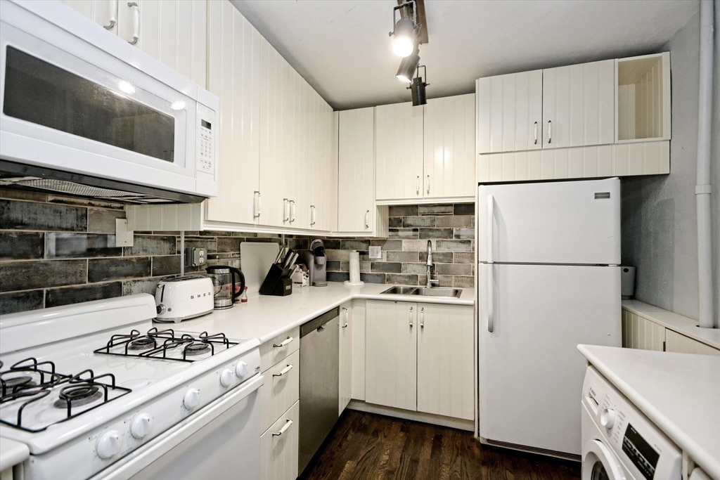 3409 Banton Rd - Photo 5