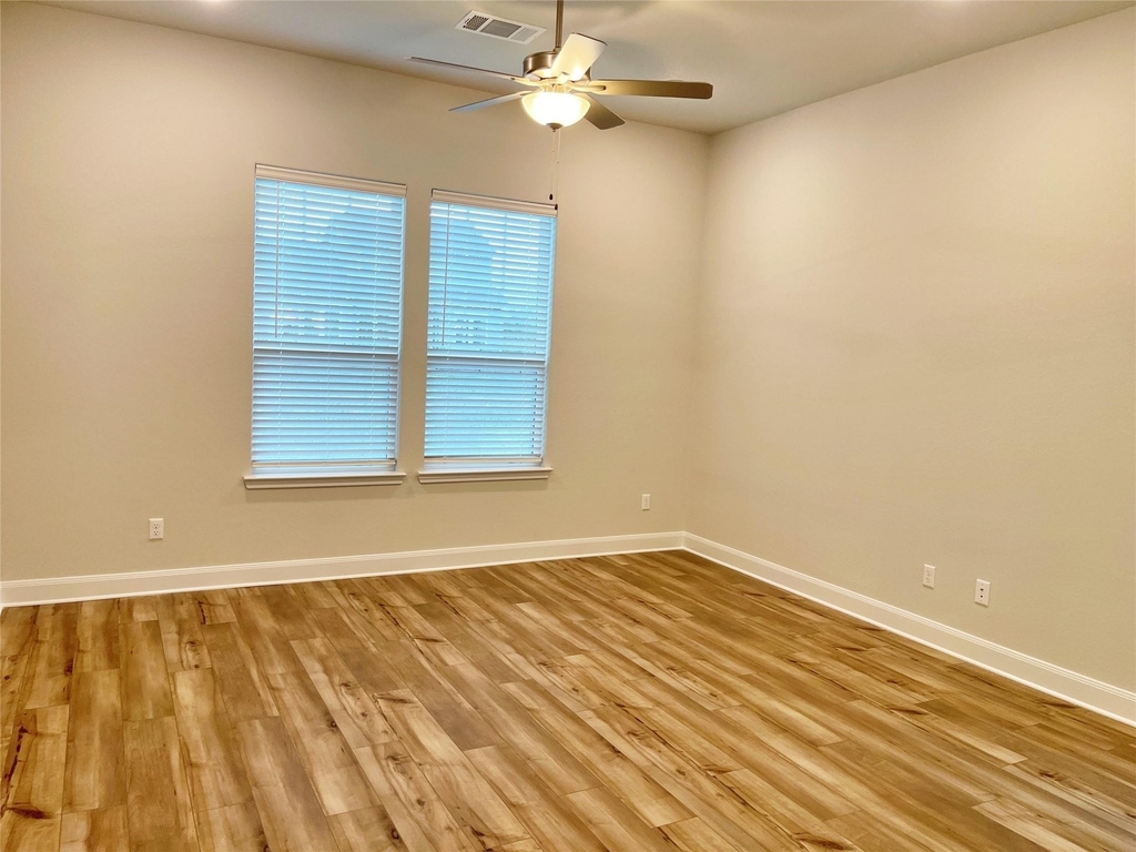 240 Revere Dr - Photo 6