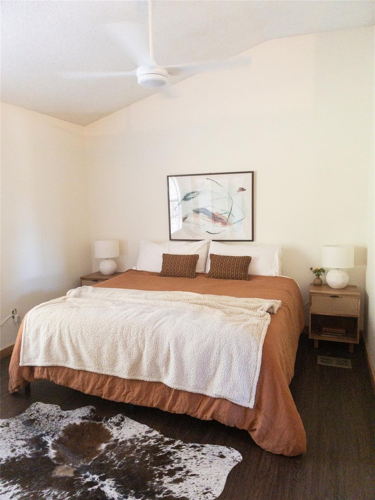 334 Coventry Rd - Photo 4