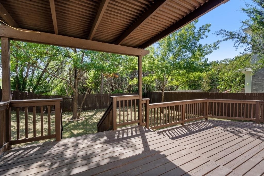8001 Brienne Dr - Photo 27