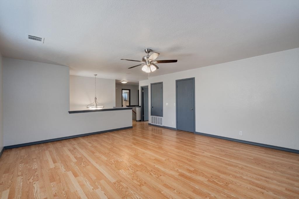 8001 Brienne Dr - Photo 17