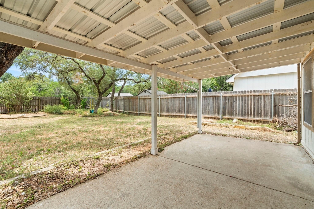 4015 Iriona Bnd - Photo 34