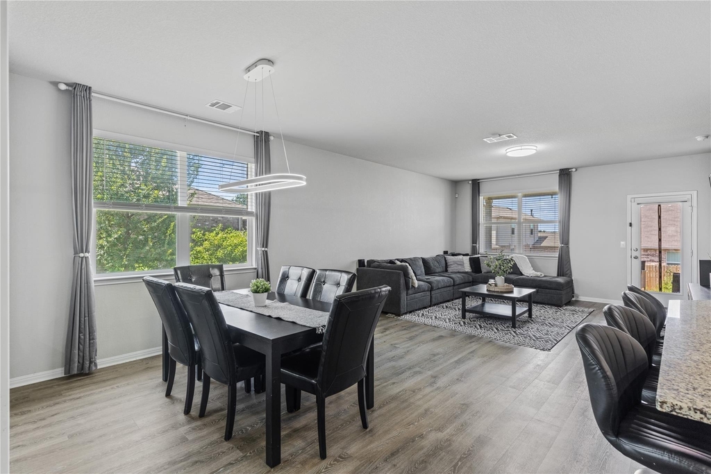 1616 Fairhaven Gtwy - Photo 3