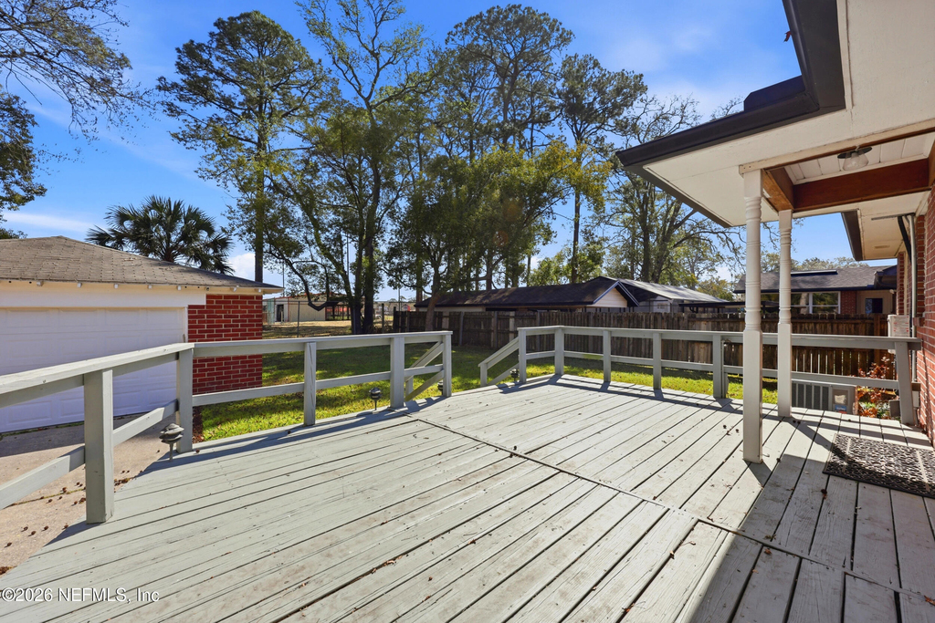 813 Old Hickory Road - Photo 1