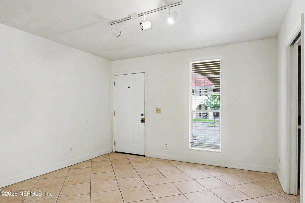 1557 El Prado Road - Photo 15