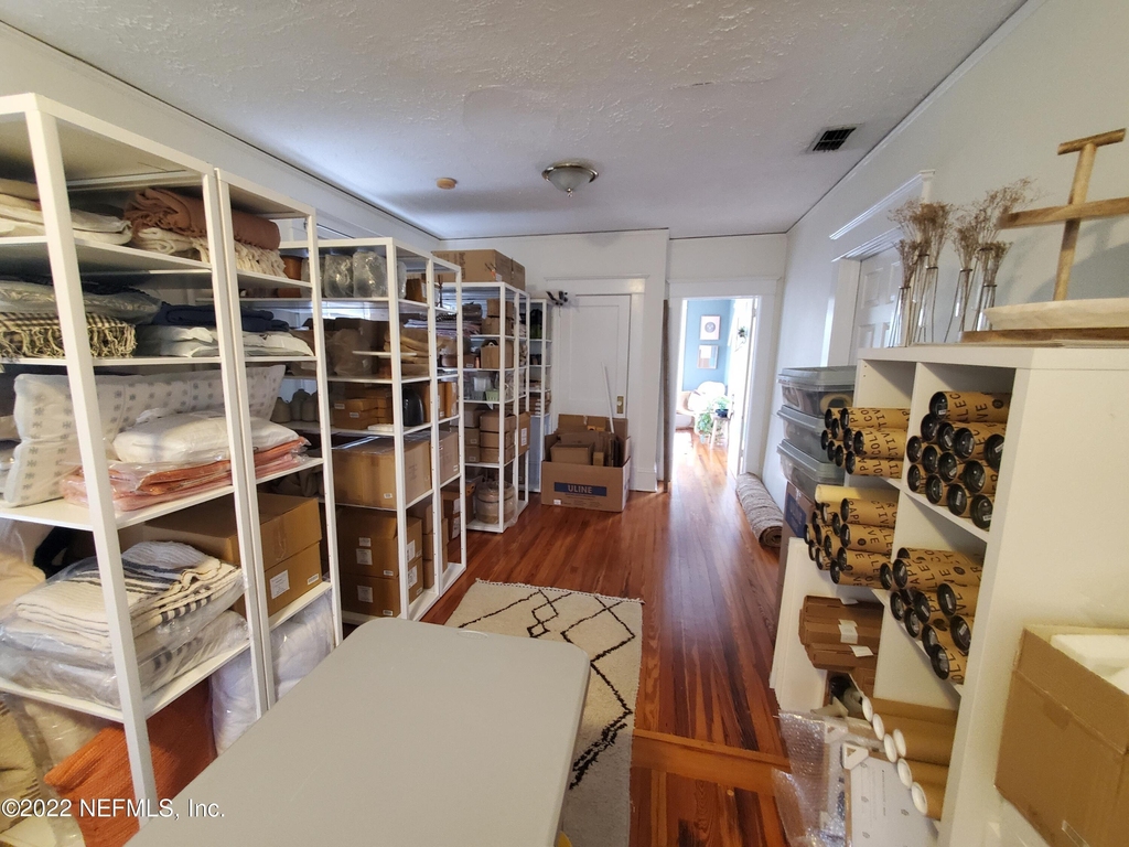 2846 Sydney Street - Photo 33