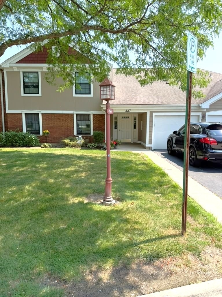 327 Wildberry Court - Photo 0