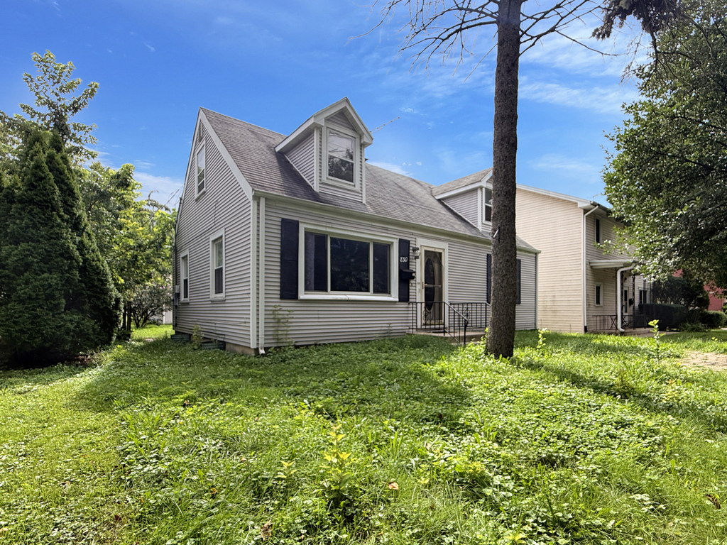 830 N Loomis Street - Photo 1