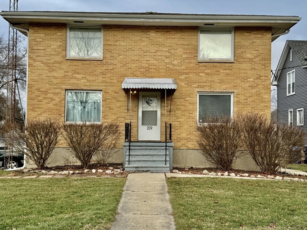 209 Bush Street - Photo 0