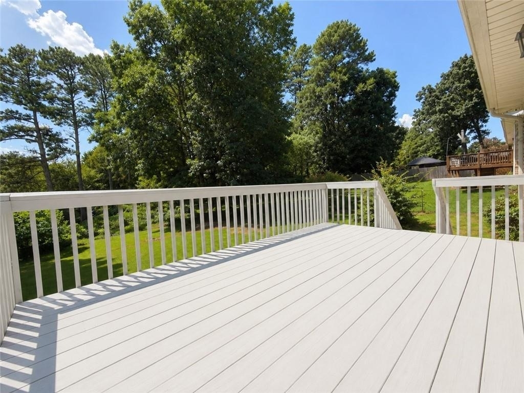 128 Mark Lane - Photo 8