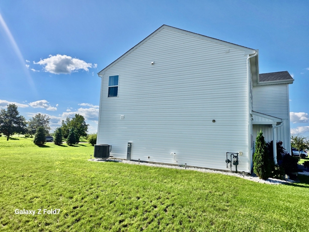 4429 Tampa Drive - Photo 4