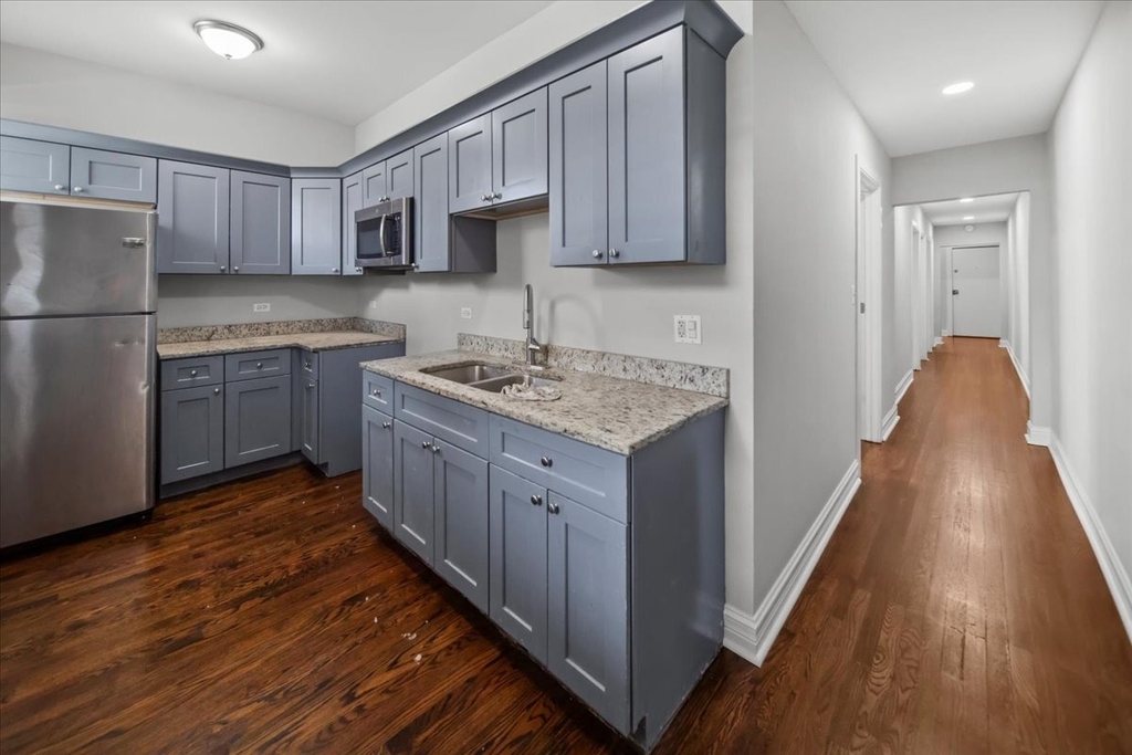 6635 S Ellis Avenue - Photo 1