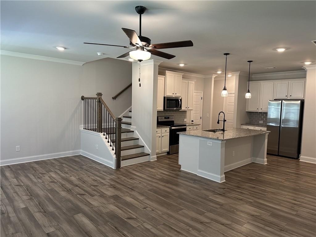4553 Cypress Park Drive - Photo 2