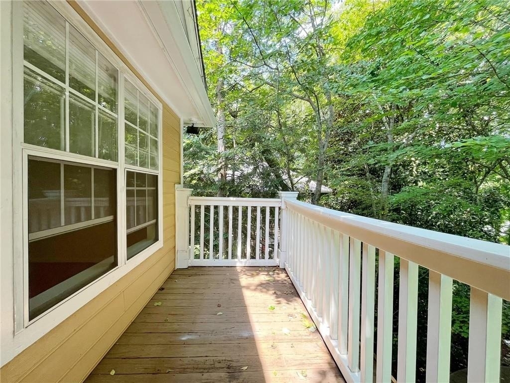 233 Bentley Place, - Photo 13