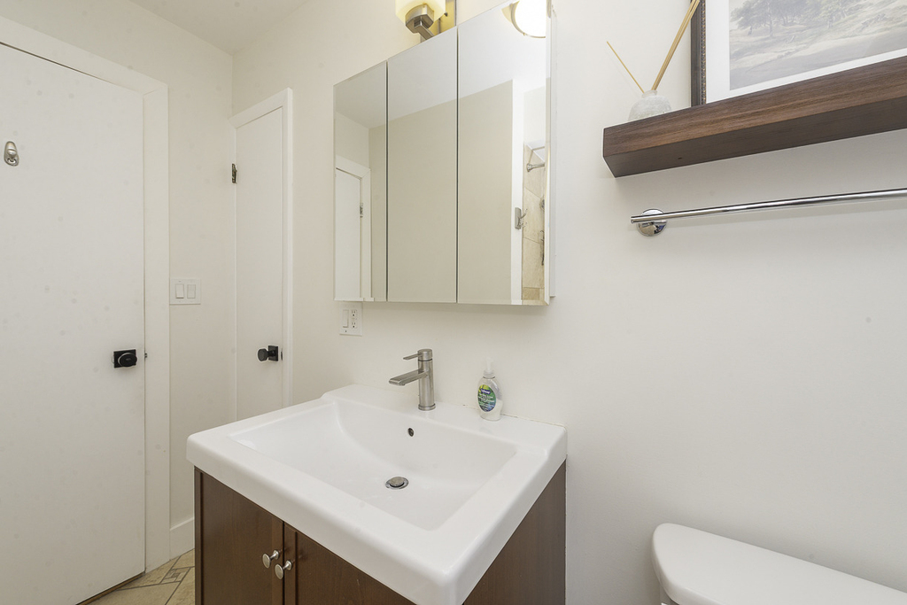 4030 N Mozart Street - Photo 16