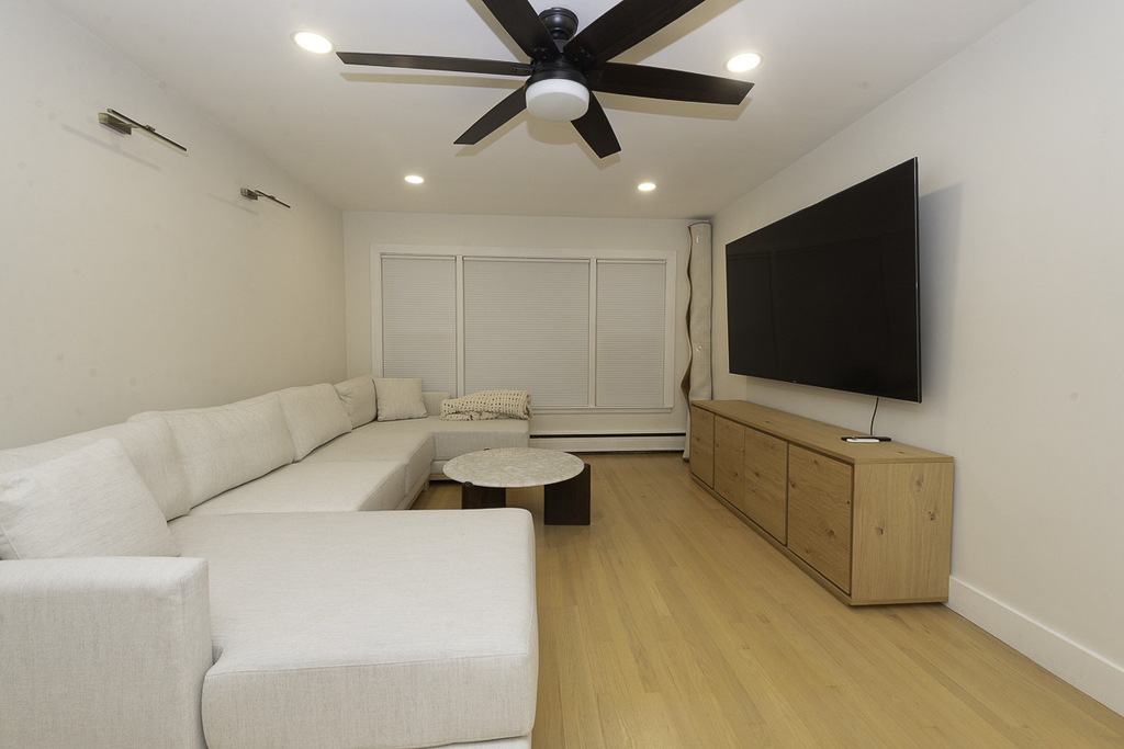 4030 N Mozart Street - Photo 3