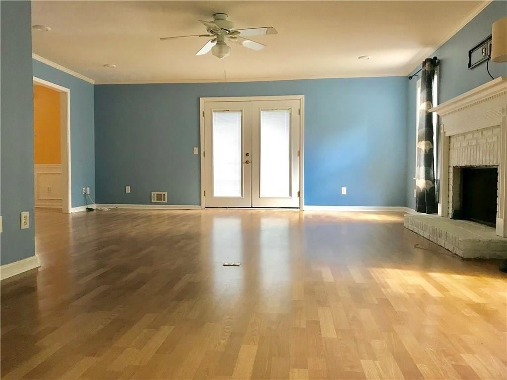 3354 Roundfield Circle - Photo 2