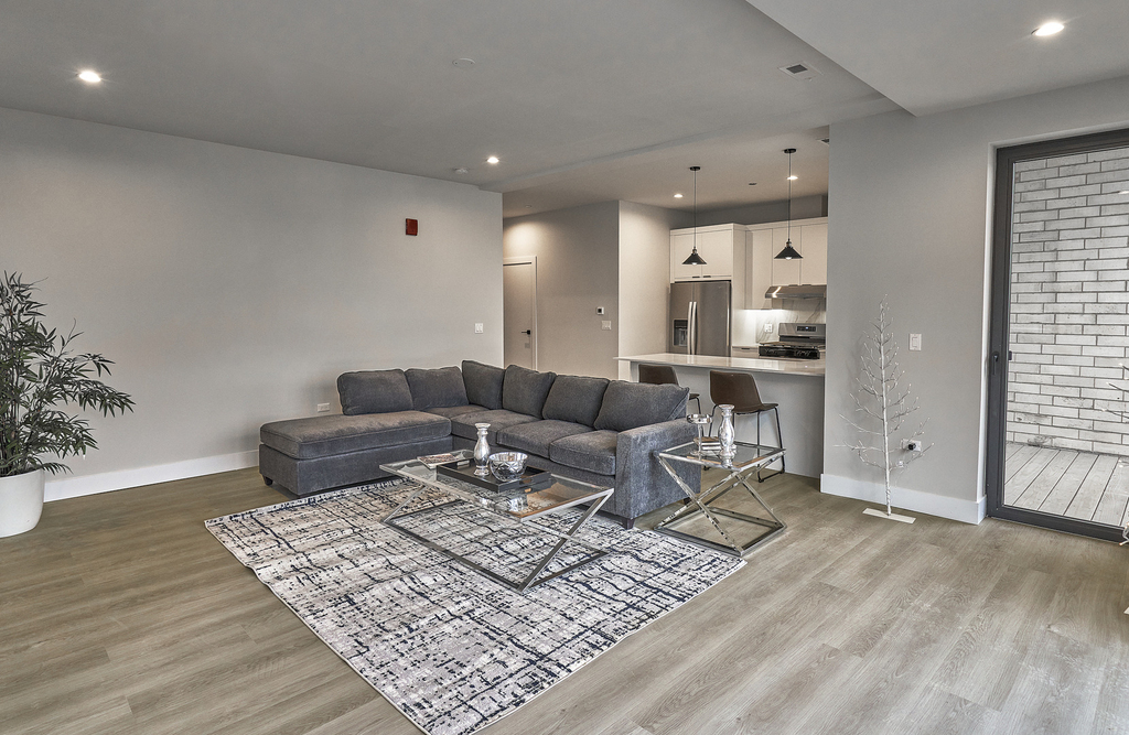 503 E Pershing Avenue - Photo 11