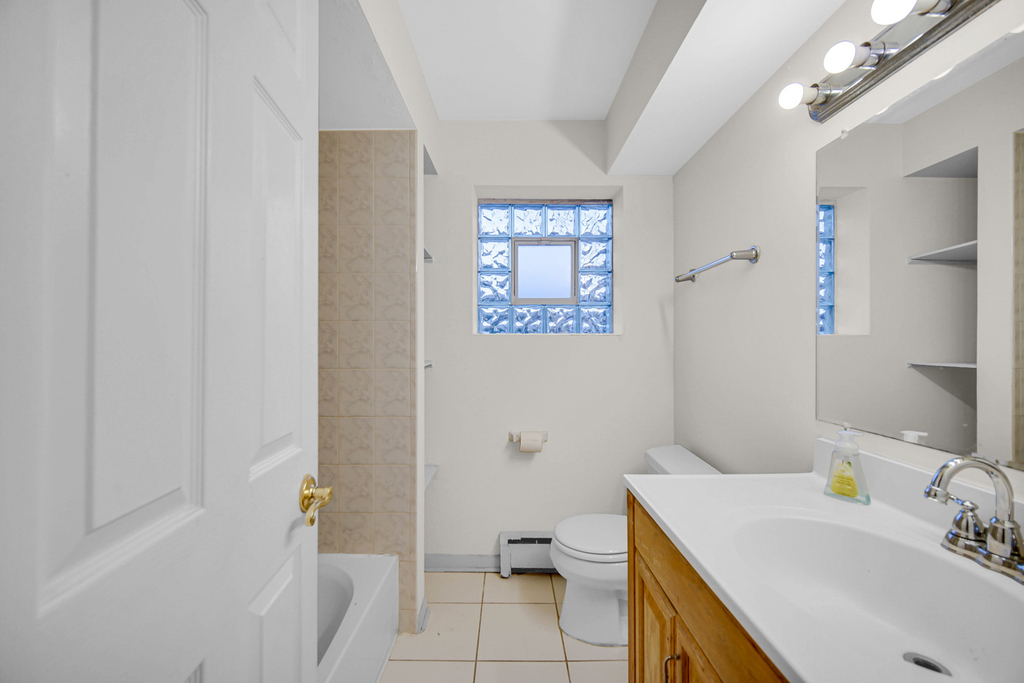 2342 W 111th Street - Photo 18