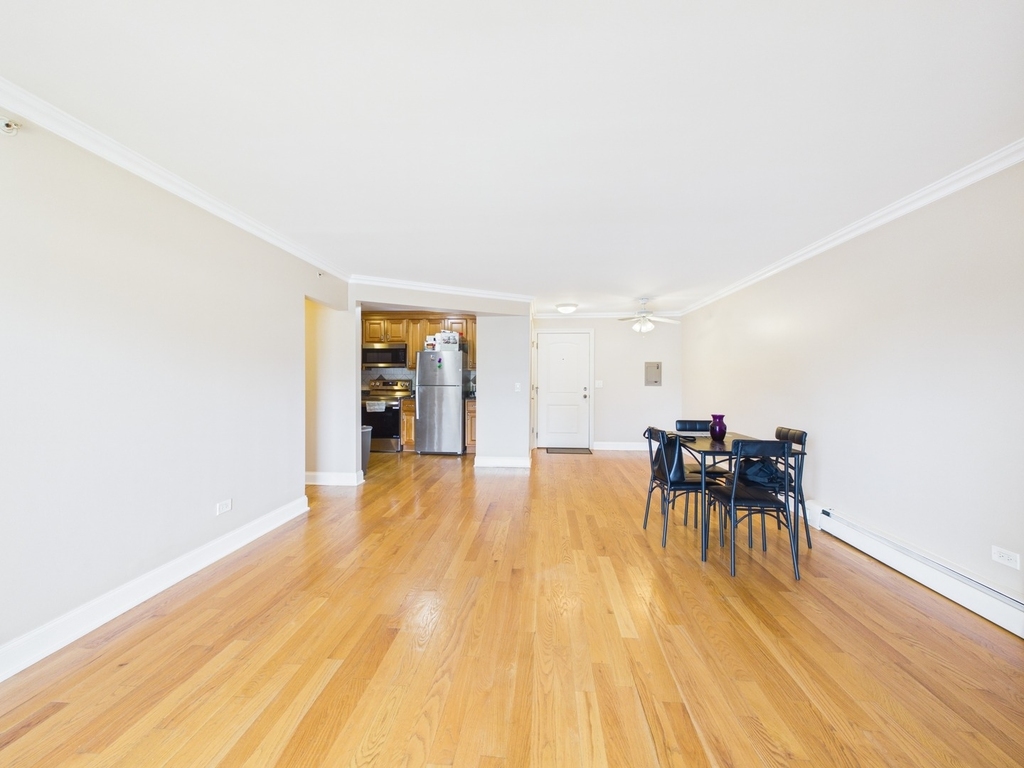 2210 S Goebbert Road - Photo 5