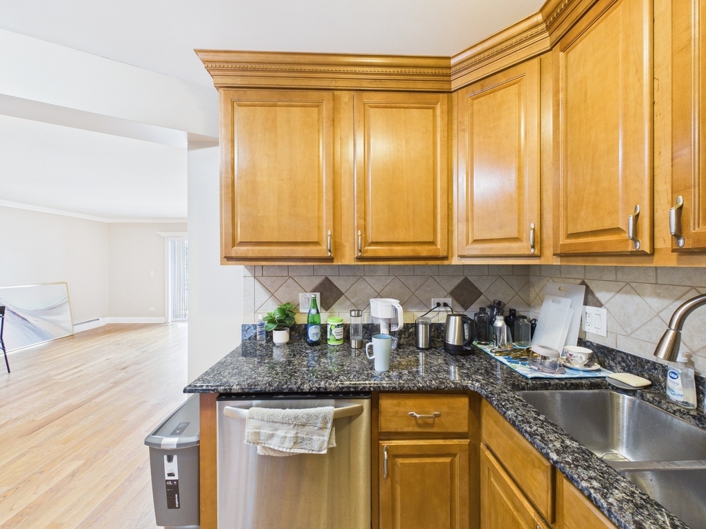 2210 S Goebbert Road - Photo 14