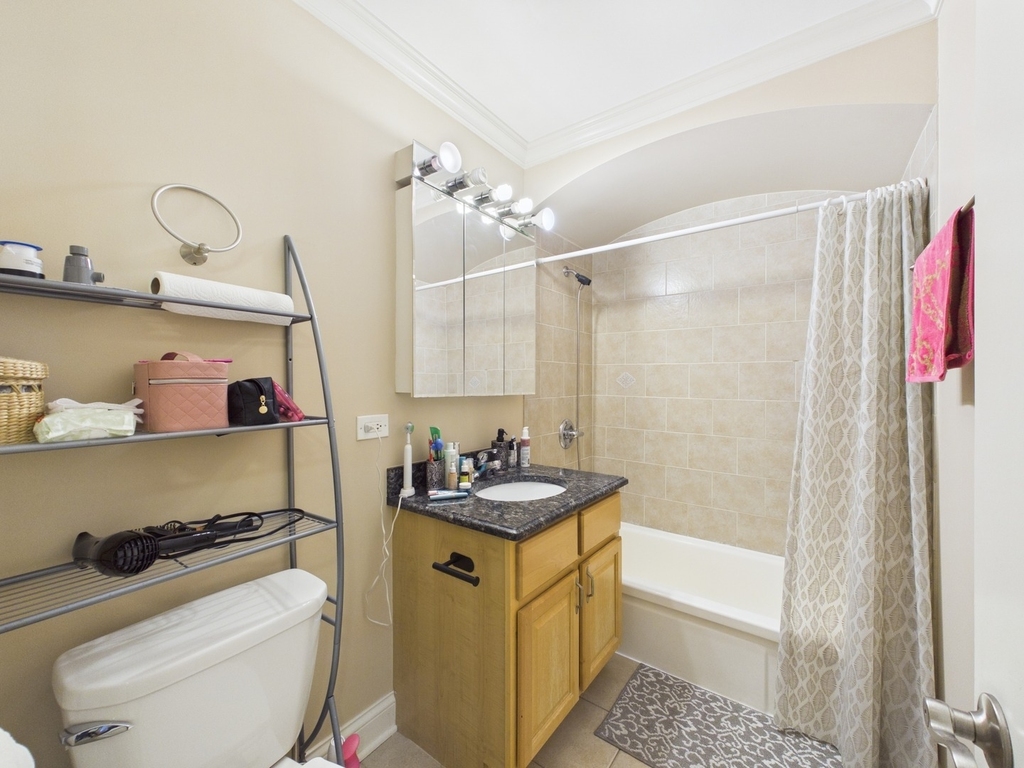 2210 S Goebbert Road - Photo 20