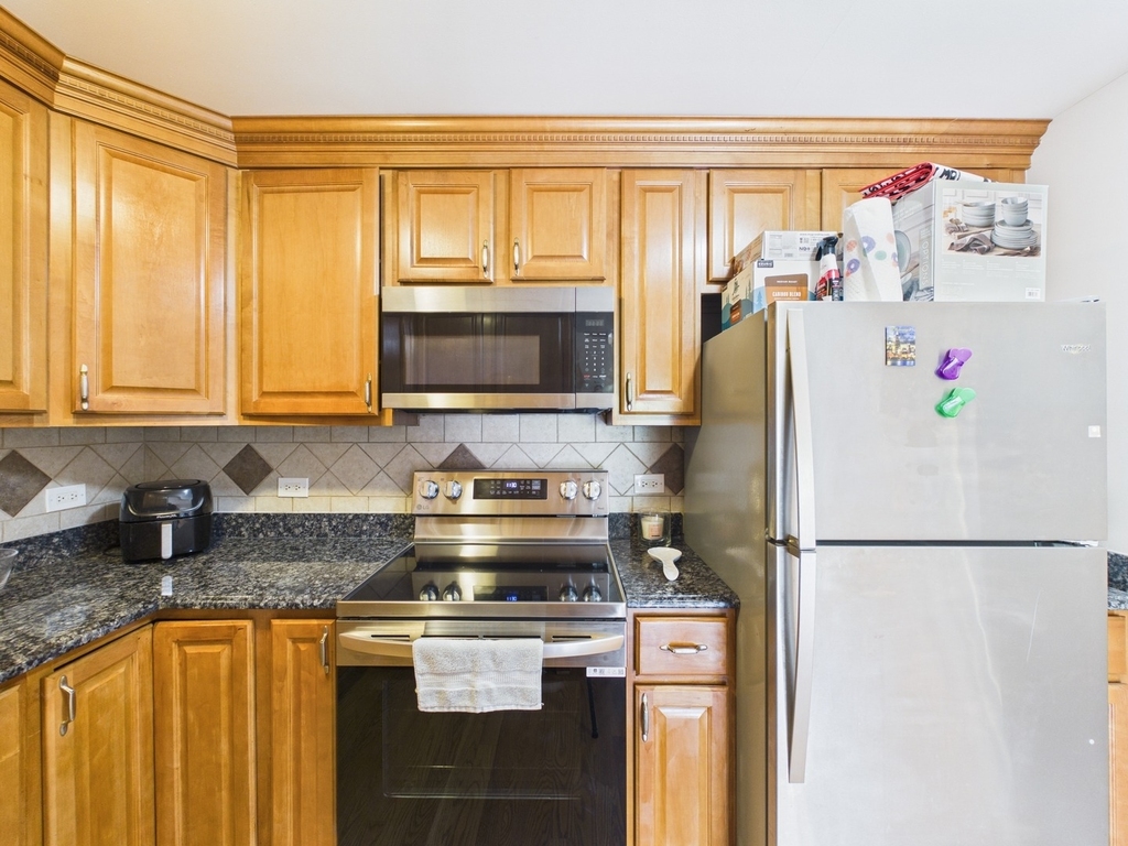 2210 S Goebbert Road - Photo 12
