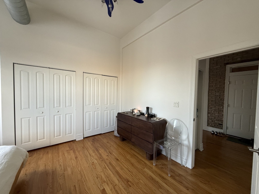 5014 S King Drive - Photo 11